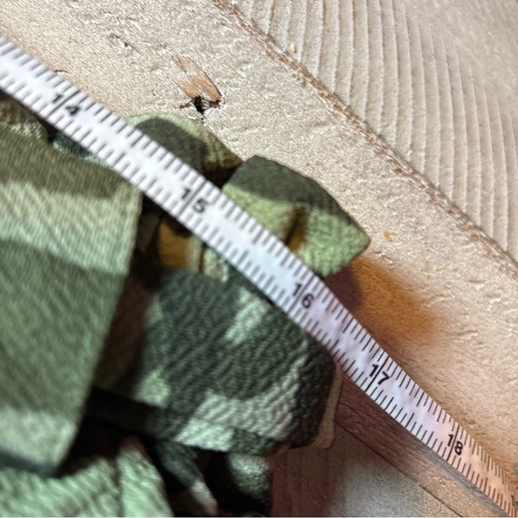 Full Circle Trends Green Camo Pull On Shorts Womens Size 2X New - Picture 14 of 16